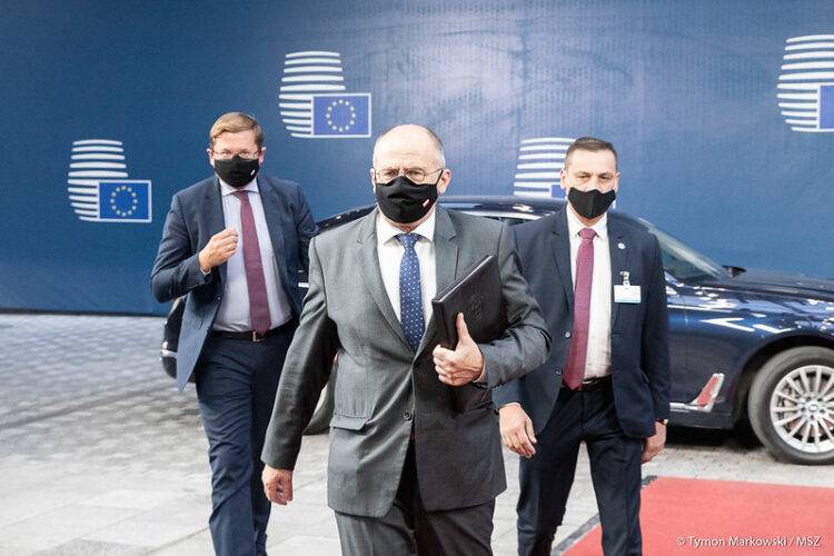 Russia crisis: Polish foreign minister to meet Secretary of State in Washington