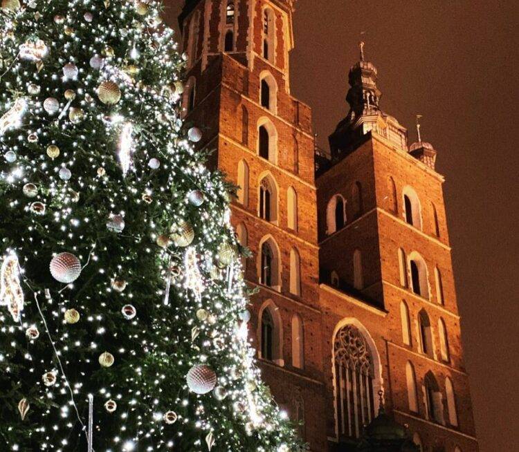 Krakow Crowned Europe’s Best Christmas Market, Enchanting Visitors with Festive Magic