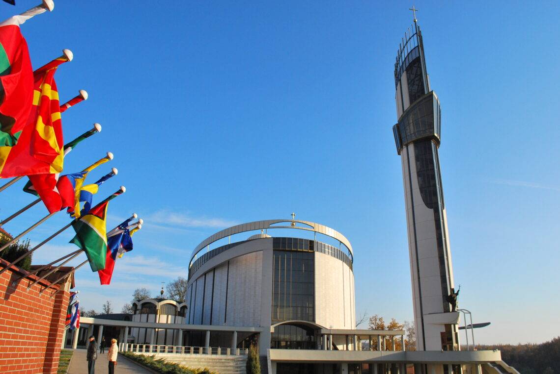 Divine Mercy Sunday in Krakow-Łagiewniki: A Deep Dive into Faith and Forgiveness