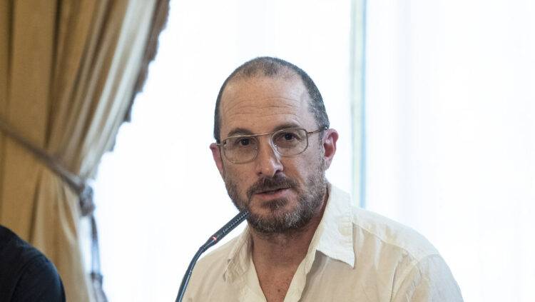 Renowned Director Darren Aronofsky Receives Polish Citizenship