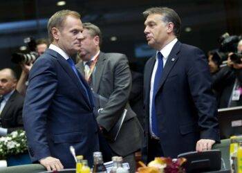 Tusk Criticizes Orban’s Moscow Visit Amid Peace Mission Claims