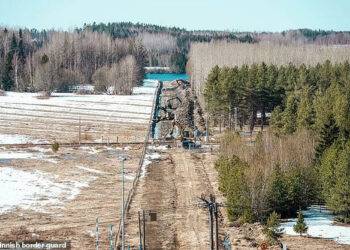 Norway Plans Border Fence with Russia Inspired by Finland’s Security Measures