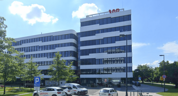 Polish Firm Acquires German Tourism Giant